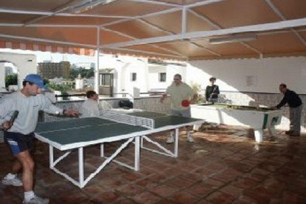 Benalmadenapartments Bbq Evita Beach Club Стая снимка